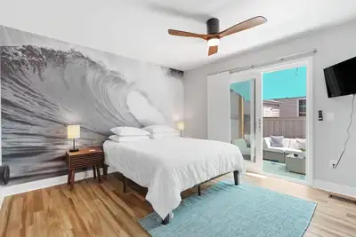 Image de Cb Surf Cottage: 3 Br. 2 Bath Duplex with charming outdoor space!