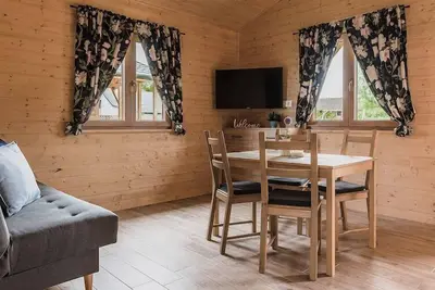 Image de Maison d'été près de la mer avec barbecue