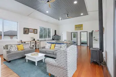 Image de The Old Guide Hall - Historic Charm, Modern Comfort