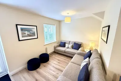 Image de Lovely Coastal Cottage - Sleeping 4 in 2 bedrooms - Pool and Beach Access Included.