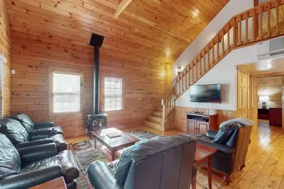 Image de Spacious cabin w/ full kitchen & fireplace -Enjoy a no WiFi Unplugged Experience