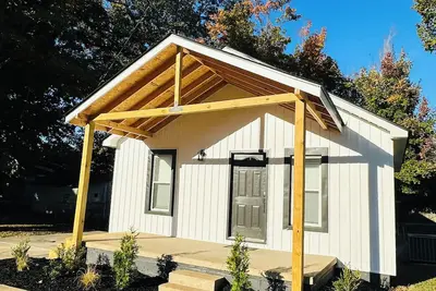 Image de Charming 2-bedroom house with Ac and WiFi in Union City