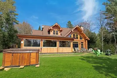 Image de Merle Bleu: Spa & accès lac