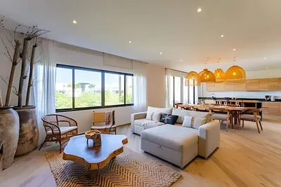 Image de Luxurious Ph 2 Br fully equipped w/pool 403 South