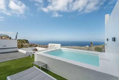 Image de Maison de vacances 'El Rincón House Tenerife Tijoco' avec vue sur la mer, jardin privé et Wi-Fi