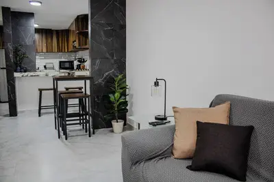 Image de Modern Comfort in the Heart of Puerto Vallarta!