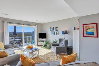 Image de Sunny Spot…Best Views