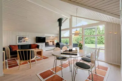 Image de Summer house close to nature and beach