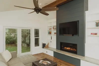 Image de Beautiful High End Get Away Home- Visit Lassen National Park & Whiskeytown Lake