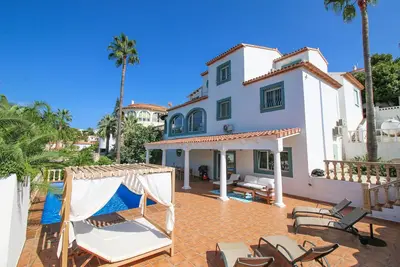 Villa de luxe avec sauna et piscine privée à Denia 6p