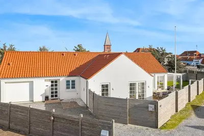 Image de \"Janin\" - 110m from the sea by Interhome