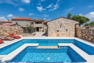 Image de Villa Casa di Roccia for 8 people in Central Istria - pet friendly with heated pool & jacuzzi