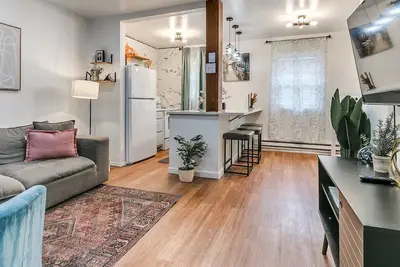 Image de Serene appartment just a minute to bars and restaurants
