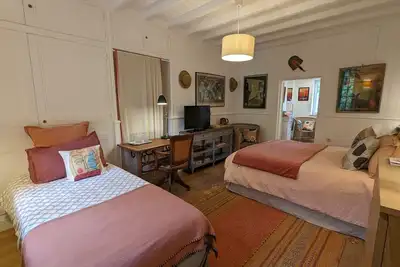 Image de Chambre spacieuse, entrée privée, animaux admis, WiFi