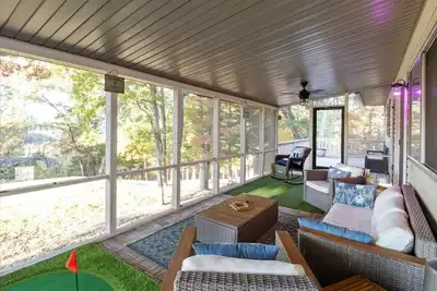 Image de Lakeview Home With Free Golf at Margaritaville