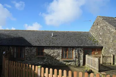 Spacious barn conversion perfect for exploring the North Devon & Cornwall coast.