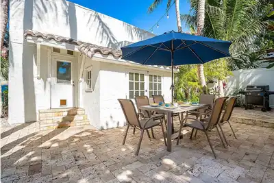 Image de Southwinds Beach House • Jacuzzi • Sleeps 8