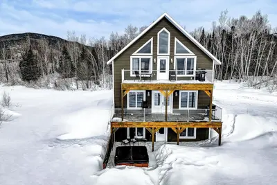 Image de Le Haut-Perché | Spa et Vue sur le fleuve