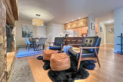 Image de Spacious 2 Bdrm, Short walk to lifts! Perfect for a Family!
