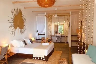 Image de Charming Room With Tropical Terrace