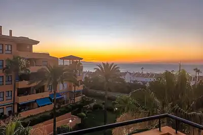 Beautiful sea views duplex penthouse in Manilva