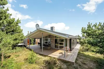 Image de Fantastic holiday home in Søndervig with outdoor sauna, outdoor shower, and.