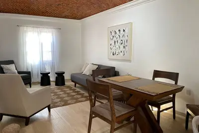Image de hRuiz Lodgments Real State