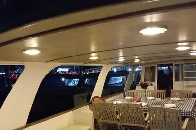 RoyalSeaSuite 'Live and Live on the Water' for roommates