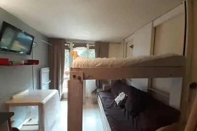 Image de 20m des commerces, 3ème étage, vue montagne, balcon, télévision, casier à ski, 20m², Valfréjus