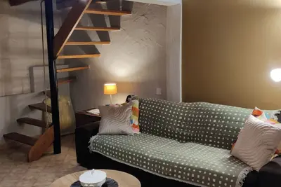 Image de Duplex en centre ancien, proche arènes et gare, wifi, clim et cafetière Tassimo.