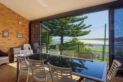 Image de Peninsula - directly across from the mesmorising Bonville Creek
