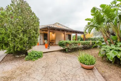 Image de Villa 'Le Tuie' avec vue sur les montagnes, Wi-Fi et climatisation
