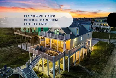 Image de 4br Beachfront | Hot Tub, Game Room, Firepit & Ocean Views