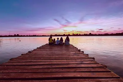 Image de Peaceful Lakefront Getaway : Private Dock & Views!