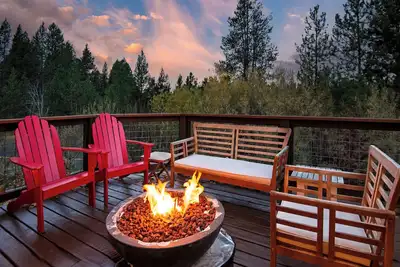 Image de River Meadows by AvantStay | Near River w/ Hot Tub, Access to Private Boat Ramp
