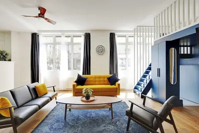 Image de Authentique Loft - 2br\/8p - Place de la République