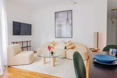Appartement de charme - 2ch/4p - Beaugrenelle