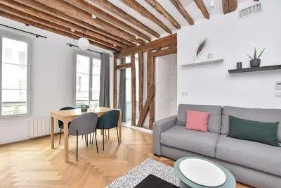 Appartement authentique - 1ch/4p - Marais/République