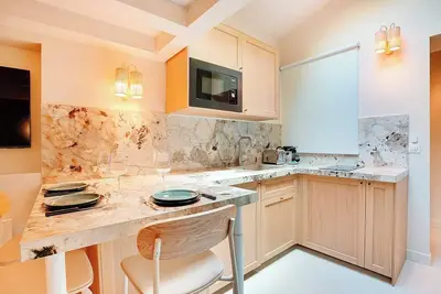 Image de Appartement Chic et Cosy-Canal Saint Martin