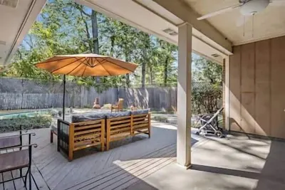 Image de Modern 4br Getaway w/ Spacious Backyard and Pool
