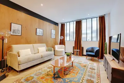 Image de Spacieux appart - 4br/10p - Place de la République