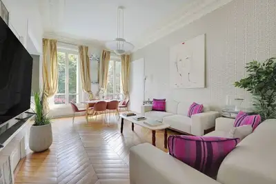 Charmant 2br/4p - Georges V / Champs-Élysées