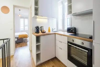 Image de Appartement harmonieux - 3br/6p - Parc des Buttes-Chaumont