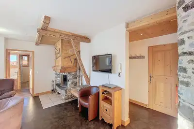 Image de Appartement 8 pers, 4 ch, cheminée, parking, Montvalezan