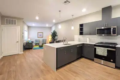 Image de 313 brand new 3 bedroom 2 bath