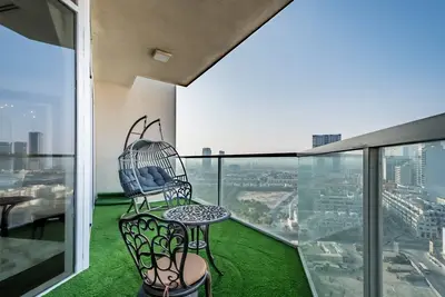 Image de Cozy 1br in Hameni Tower, Jvc by Deluxe Holiday Homes