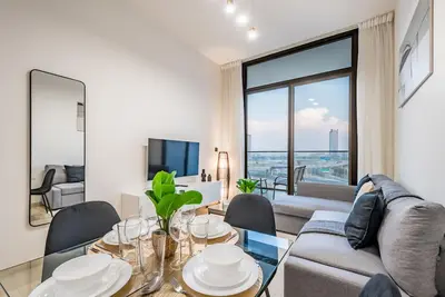 Image de Chic 1br Apartment in Binghatti Luna, Jvc by Deluxe Holiday Homes