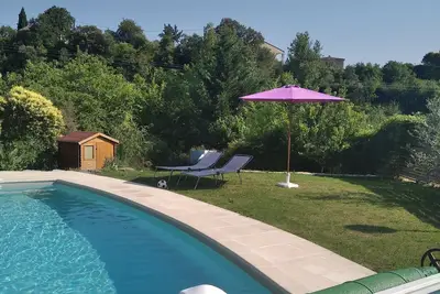 Image de Appartement avec piscine, au pied des Cevennes et à une heure de la mer