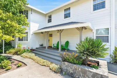 Image de Plaza House *30+ Day Rental*