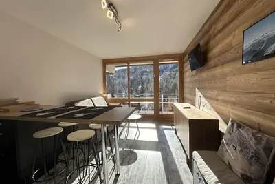 Image de Pied des pistes de ski, 10ème étage, balcon, télévision, 26m², Vars